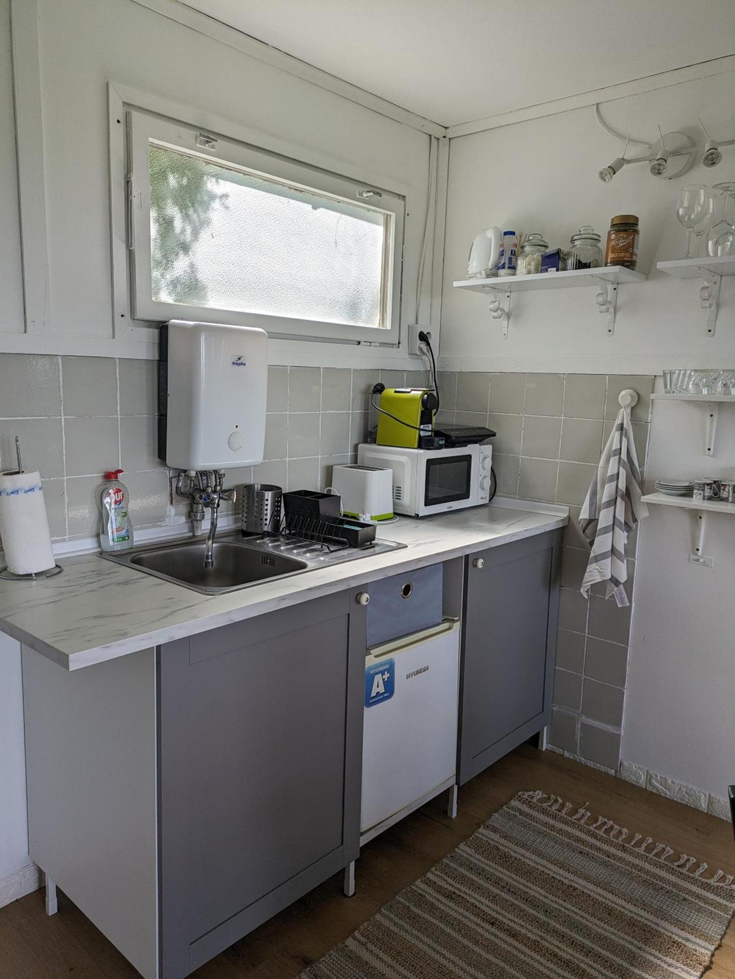 Paratlan Panorama Kishaz Apartment Tahitotfalu ภายนอก รูปภาพ